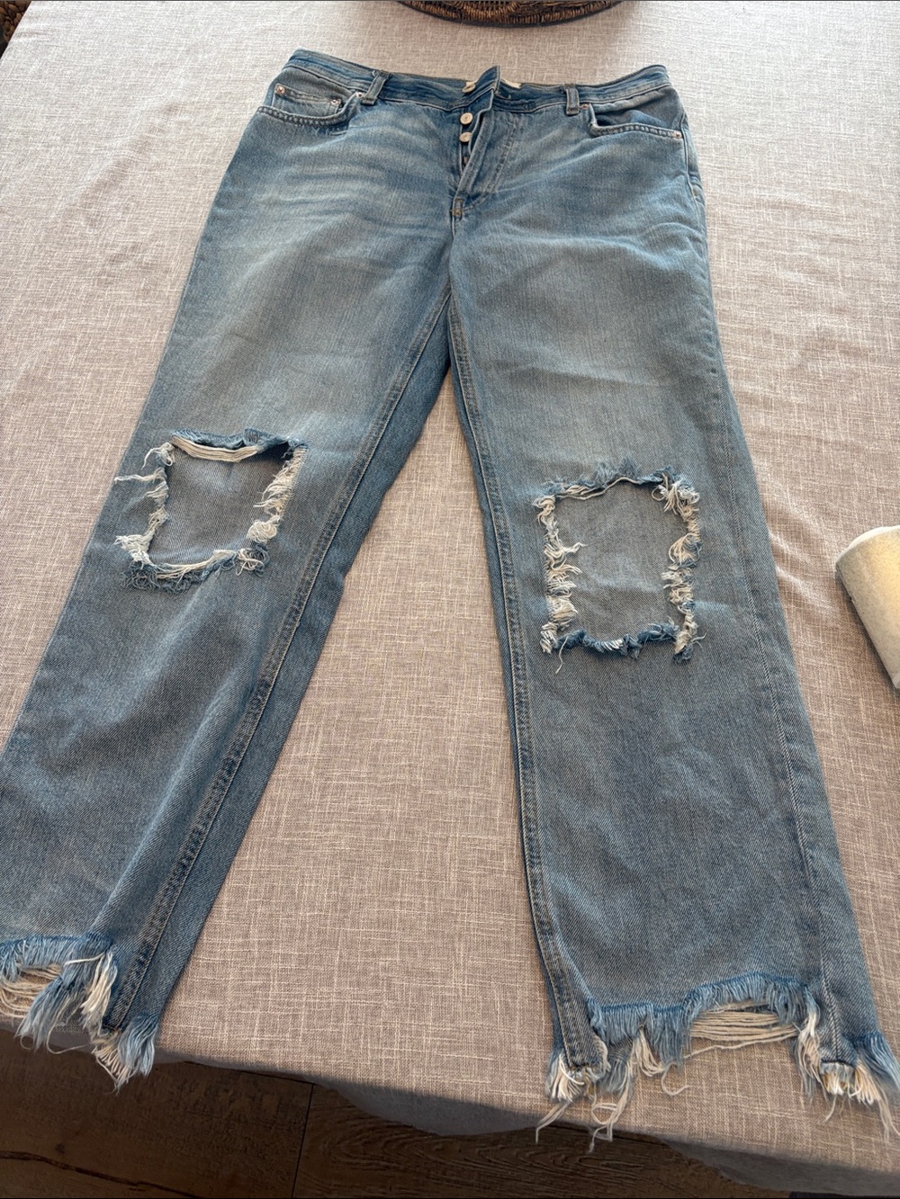 Free People Light Blue Distressed cropped